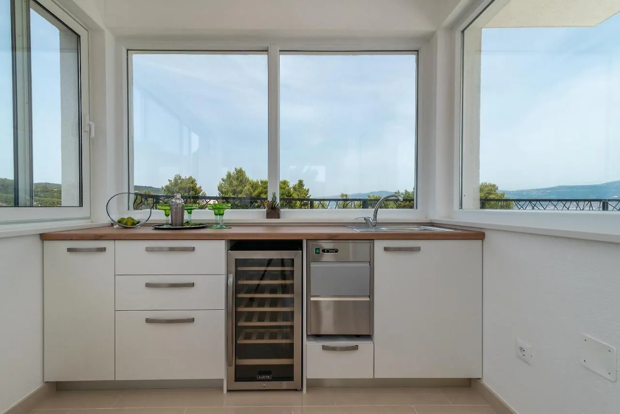Adria Beach House - Lavendar Slatine Lejlighed