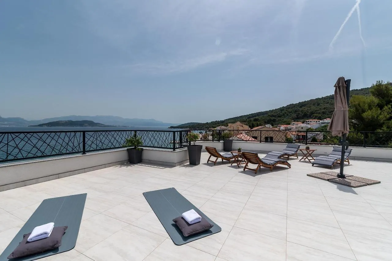 Adria Beach House - Lavendar Slatine 0*,